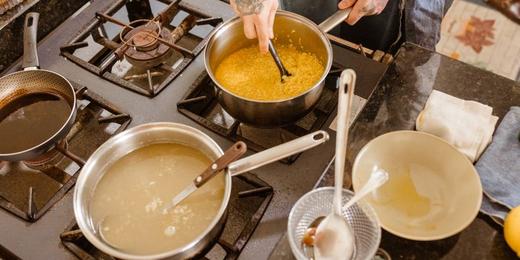 A professional food-preparation kitchen